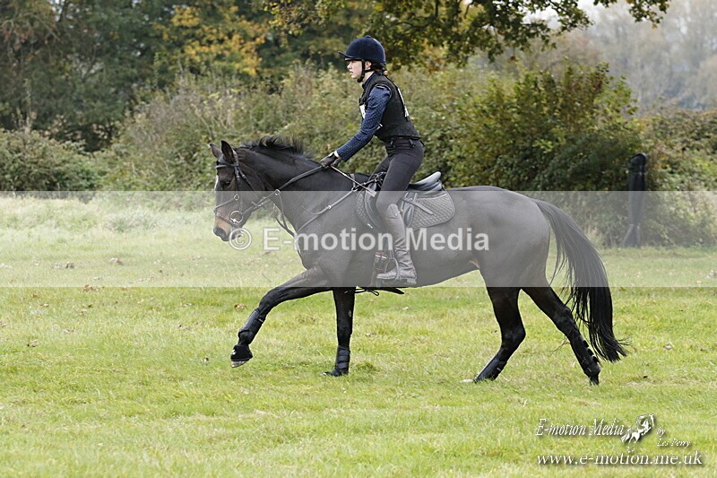 WWHT 181020 WWHT 181020 1090 - WWEC Novice Pairs (0.80m) 18/10/20