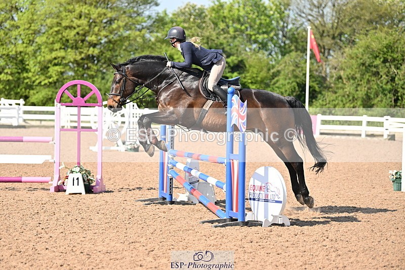 240509A-094528-00227 - Cls 1 British Novice and 90cm Open