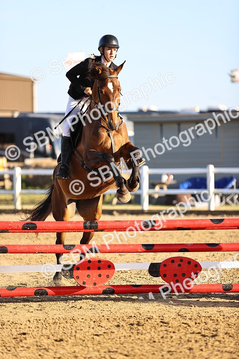 SBM_012543 - Class 12 - Senior British Novice - 90cm Open