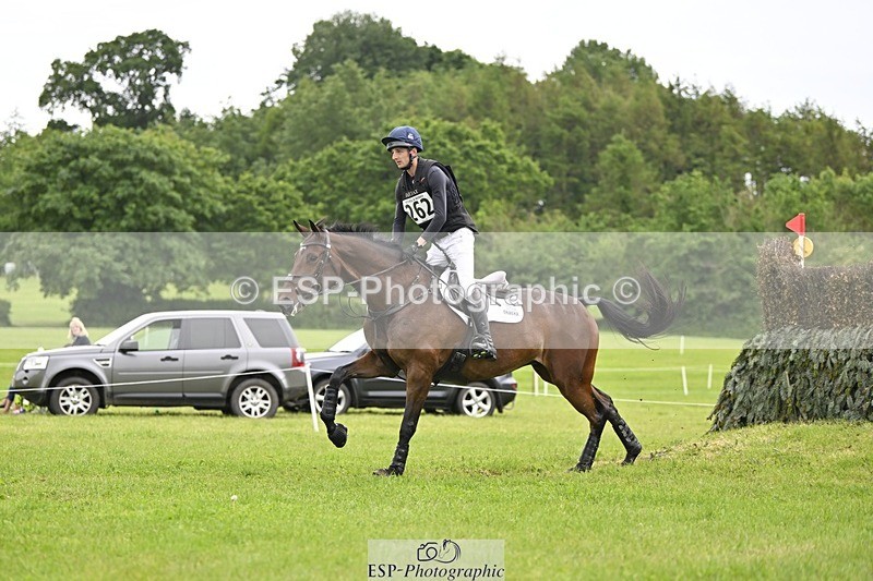 240525-164549-18411 - 262-MY_STAR_TURN-Tom_Jackson