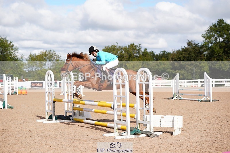 250921-111142-02604 - Cls 21+22 Club and Schools 70cm