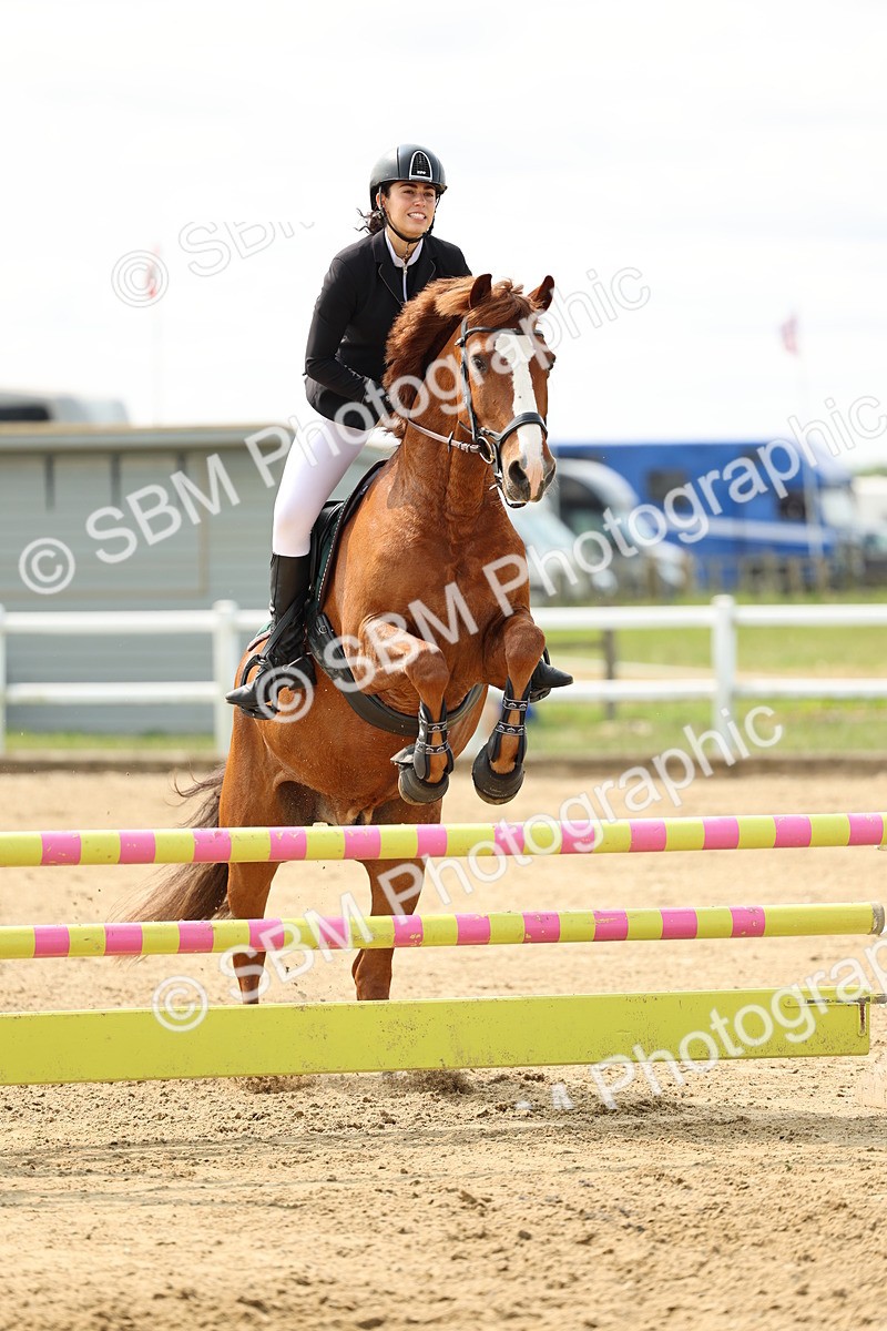 SBM_004585 - Class 16 - Senior British Novice - 90cm