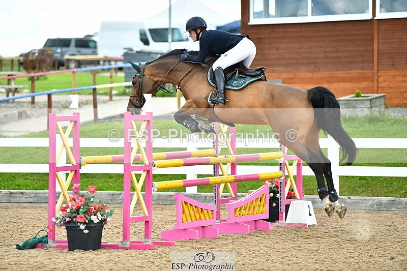 230721A-125841-06401 - Cls 14, 1 Star Bronze 1.10m