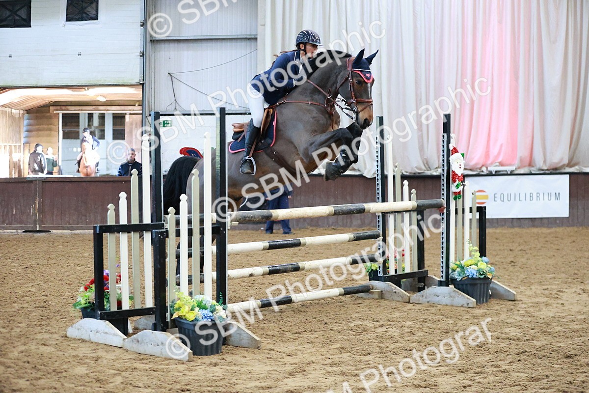 SBM_001223 - Class 4 - Senior Newcomers 1.10m