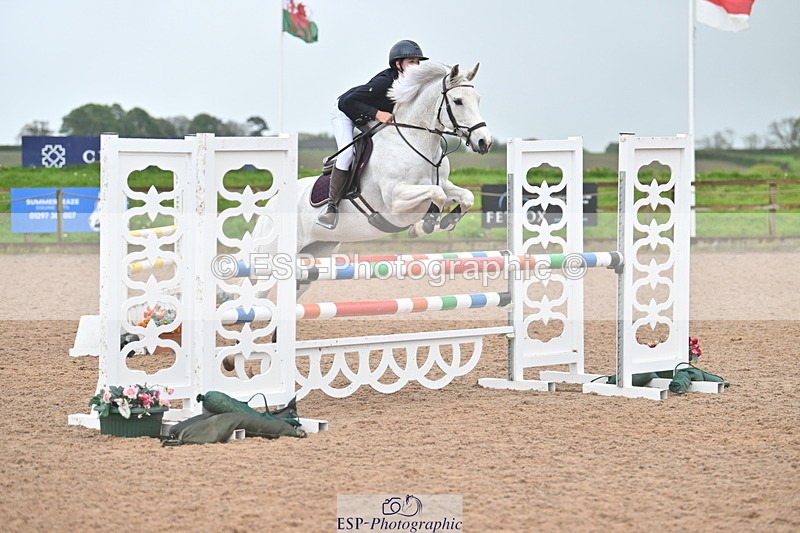 240505A-132220-05593 - Cls 5 Pony Foxhunter & 1.10m Open