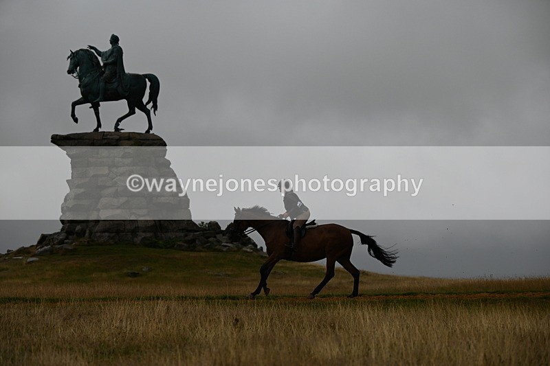 DSC_1735 - Time at Statue 12:13 to 12:32