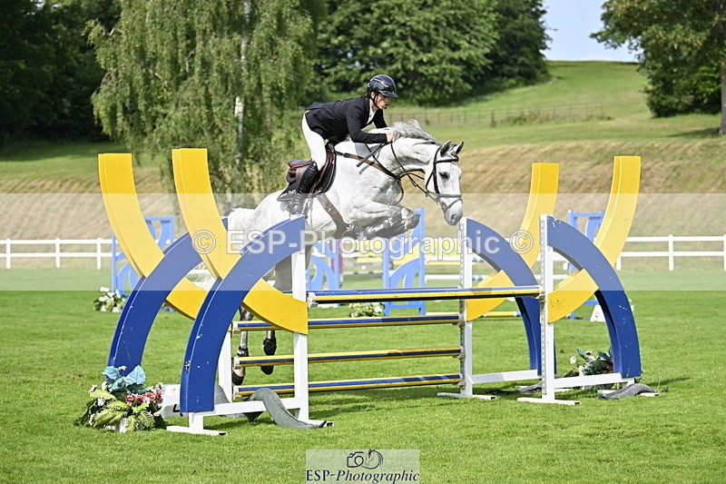 250613A-102502-00428 - Cls 1 Snr Newcomers and 1.10m Open