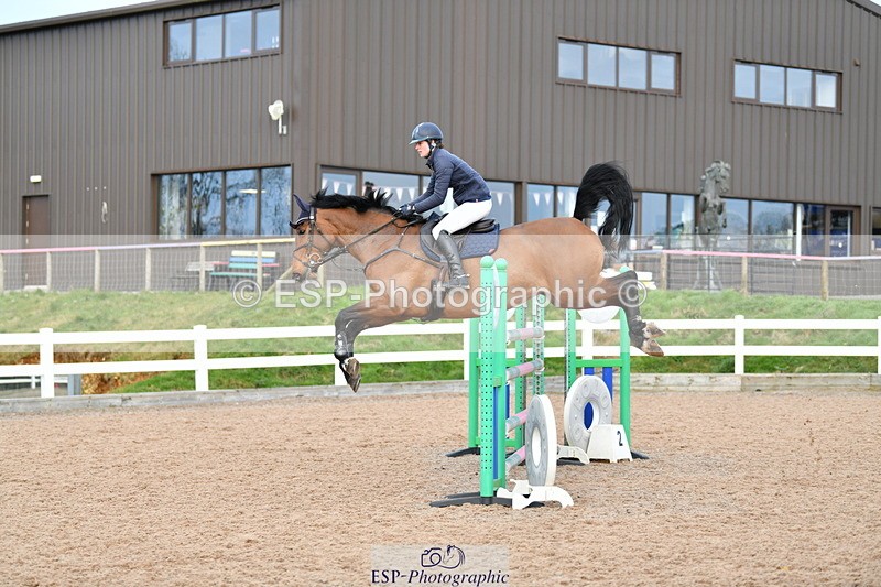 240124A-151636-00928 - Cls 6 National 1.30m & 1.40m