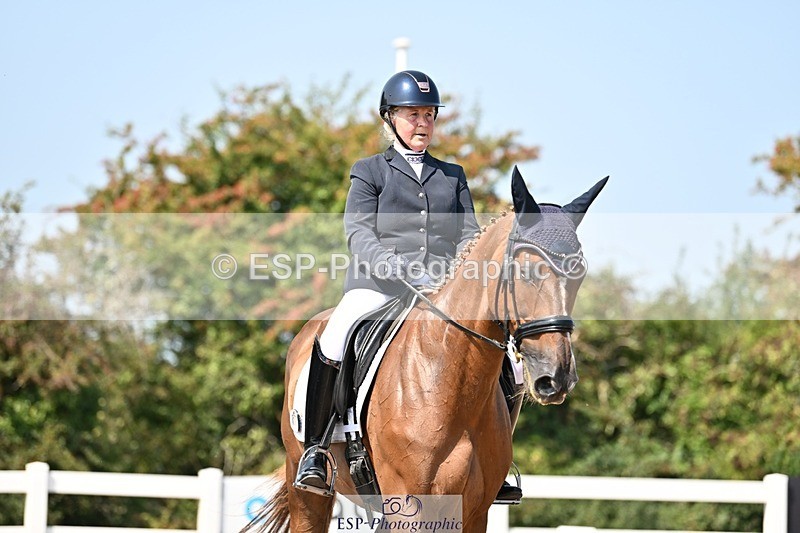 250816-122011-04231 - 119-Amanda.EdmondsNutfields.Don.Care.Paravel