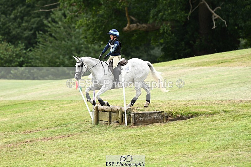 240825X-163237-37290 - 80cm XC 16.30 to 17.30