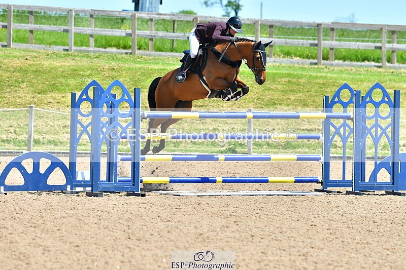 230527A-134757-04813 - Cls 17 National 1.30m Open