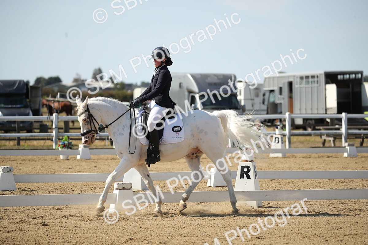 SBM_004230 - Class 11 - Novice 5 - 10.24-11.20