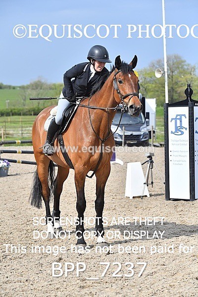 BPP_7237 - CLASS 7 FRI Senior Discovery/ 1m Open