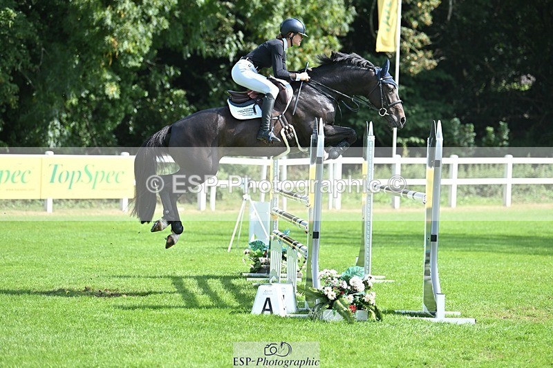 230909-121427-05420 - Cls 11 Snr Foxhunter & 1.20m Open