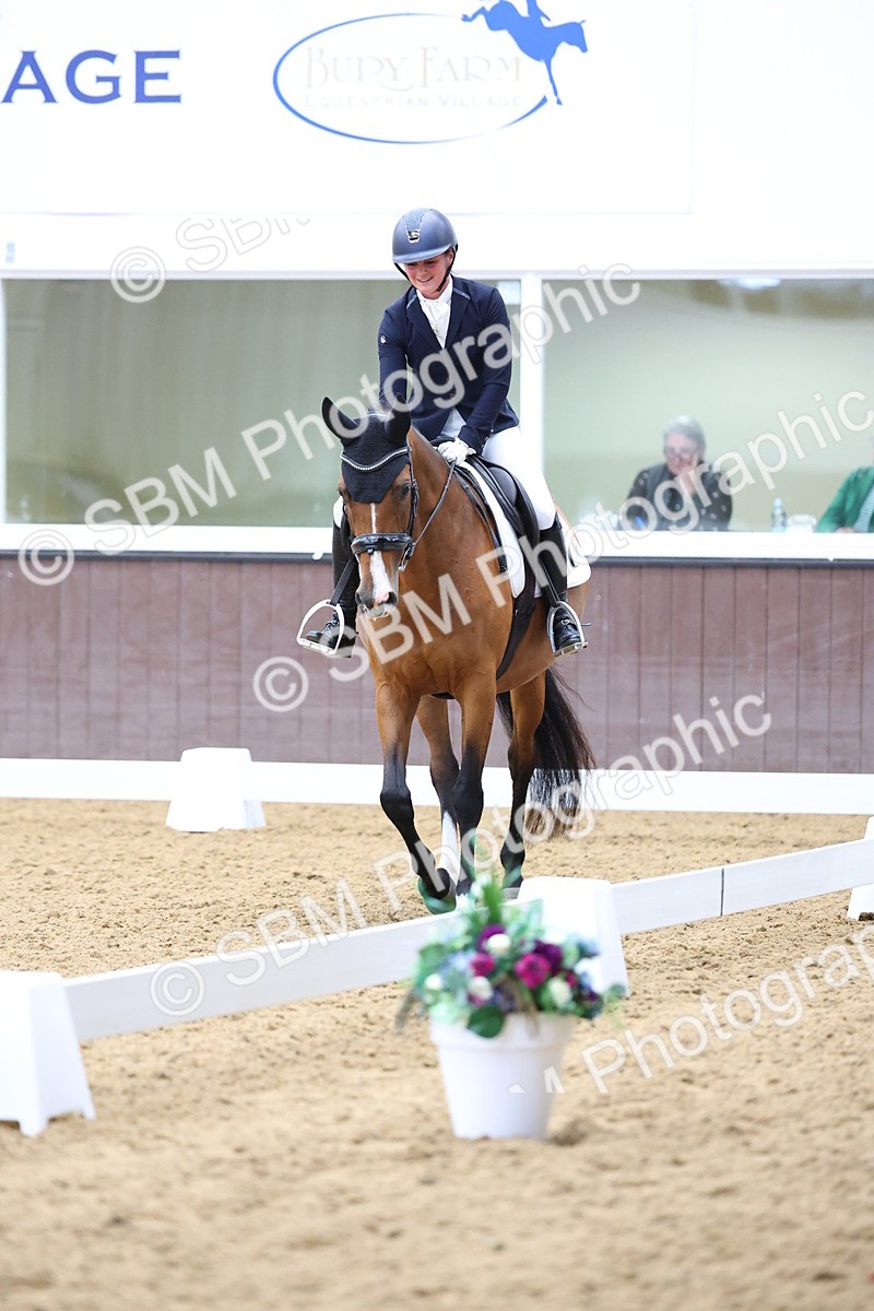 SBM_017111 - Class 16 - Novice FSM - 13.02-13.58