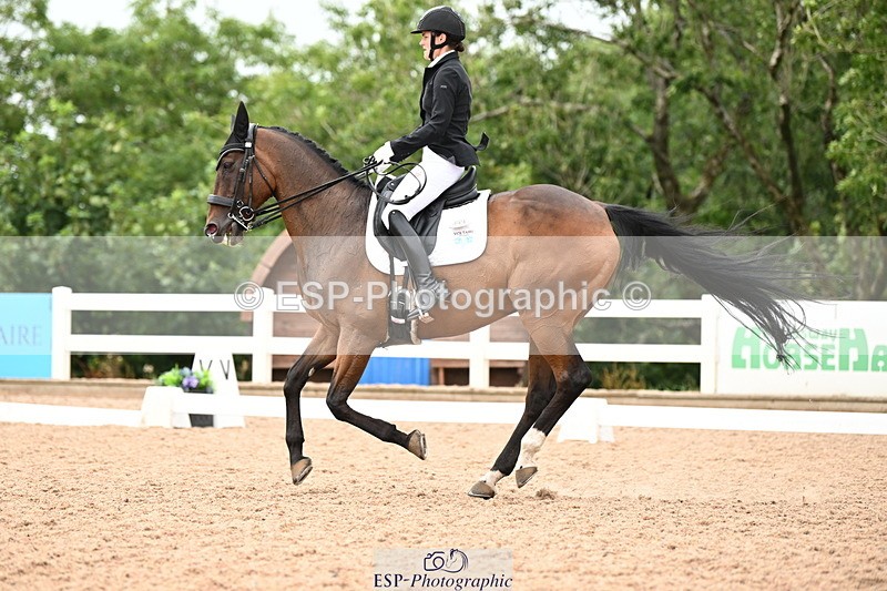 240815A-141847-01999 - 280-Shelly.Smit-Sharp.Sharp