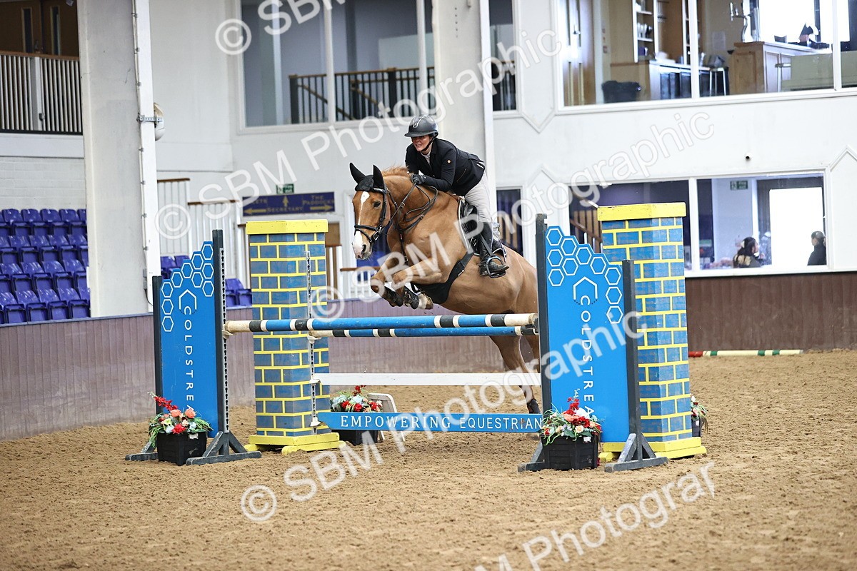 SBM_006022 - Class 16 - Senior Newcomers - 1.10m Open