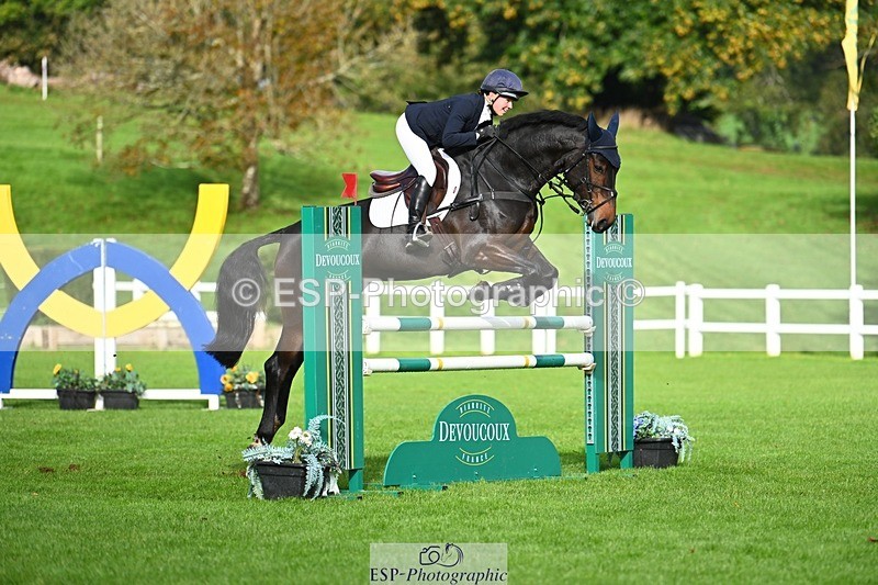 231020-112214-06446 - 108-BELGRAVE.IRENA-Lizzie.Scholefield-SJ