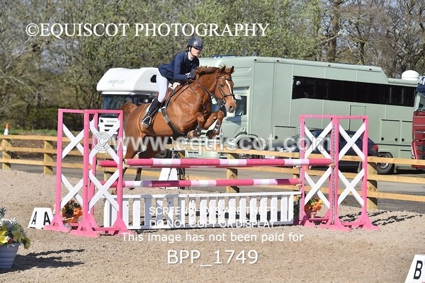 BPP_1749 - CLASS 18 SUN Senior Newcomers/ 1.10m Open