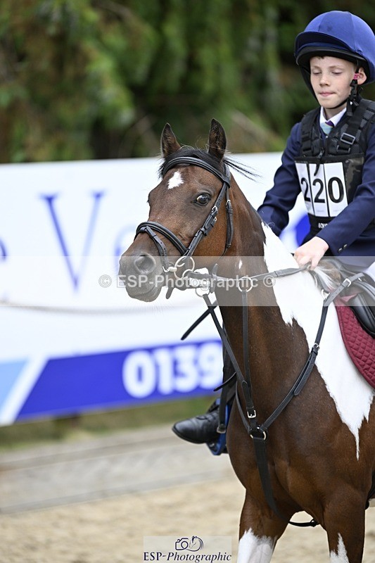 250820A-131442-07002 - Round 1, Start to 1.30pm Break