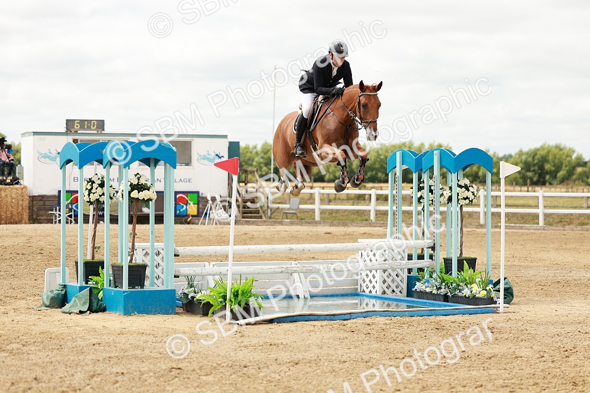 SBM_018325 - Class 21 - Senior Newcomers Championship 2d Rd