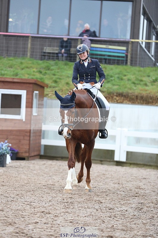 240217A-091230-00227 - 171-Lucie.Stokoe-Nicolaas.B