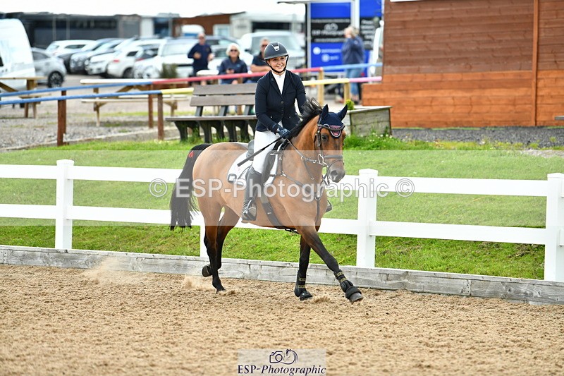 230721A-132841-06557 - Cls 14, 1 Star Bronze 1.10m