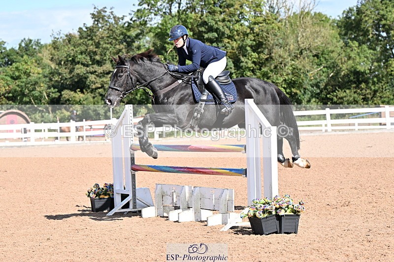 240912A-113205-01207 - Cls 9 Snr Discovery and 1m Open