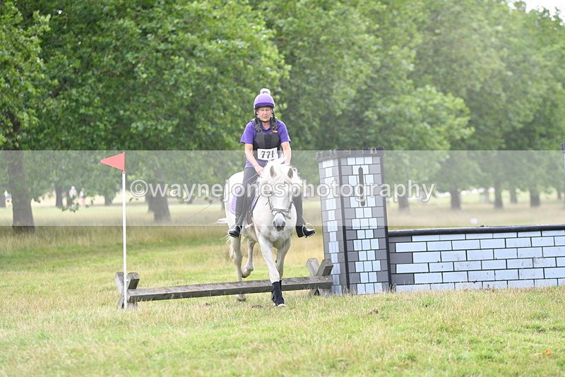 WJ5_2147 - Time at Jump 13:04 to 14:02