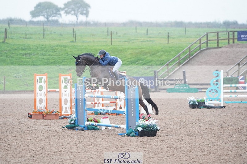 241006A-144710-07963 - Cls 21 Snr Fox & 1.20 Open