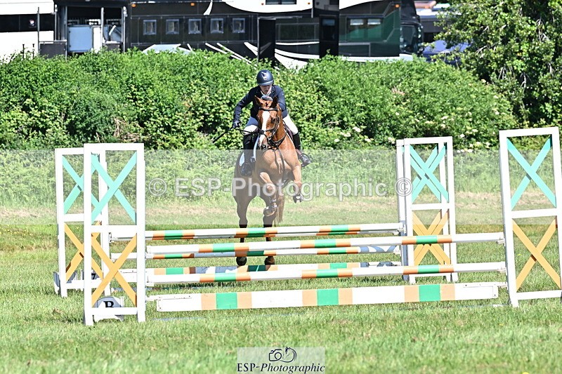 250522B-103216-01573 - 103-CAUNTON.COSMIC.DIAMOND-Helen.West