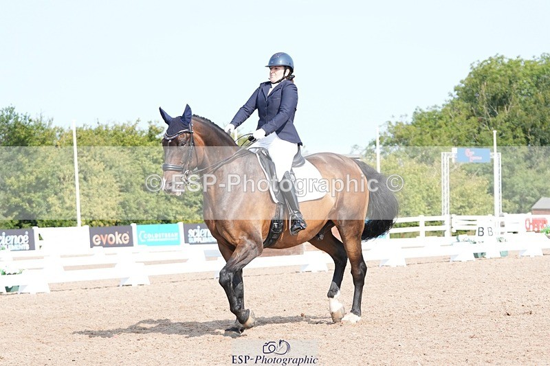 250815-100954-00338 - 008-Deborah.NewmanLegolas