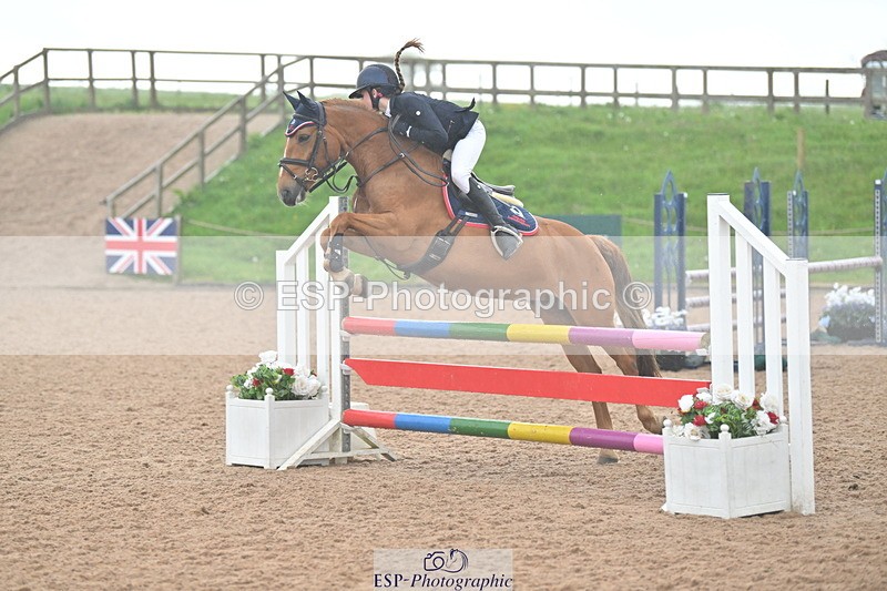 240505A-111545-04803 - Cls 3  Pony Discovery & 90cm Open
