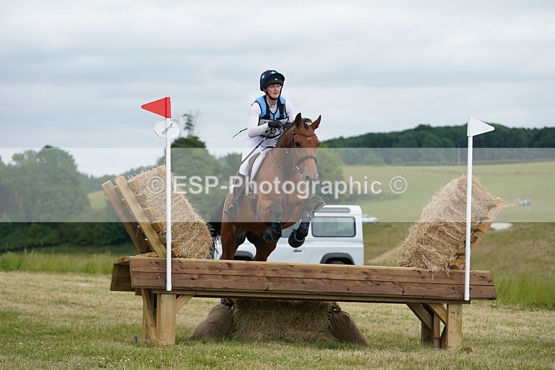 240630X-160858-9955 - 460-Sophie_Vicary-ENGELIQUE_O