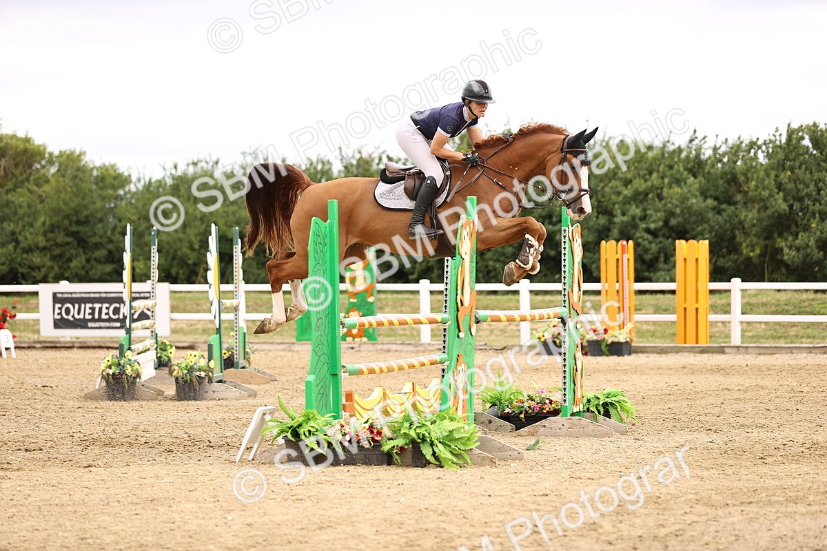 SBM_003222 - Class 21 - Senior Newcomers - 1.10m