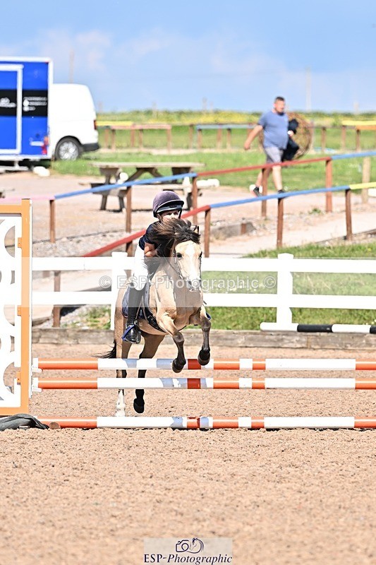 250513-160020-00113 - Clr Rnd & 60cm