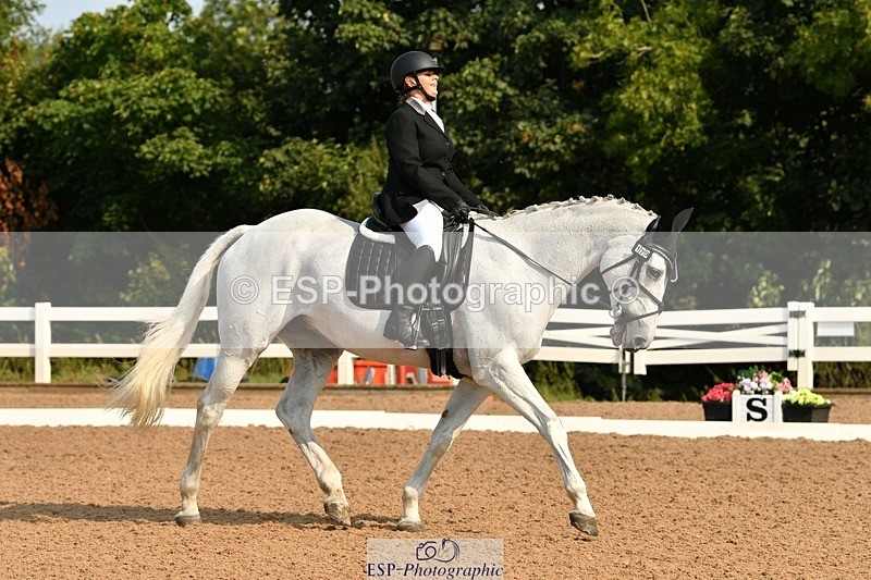 250817-095537-07672 - 179-Kate.WilliamsGhyllwood.April.Moment