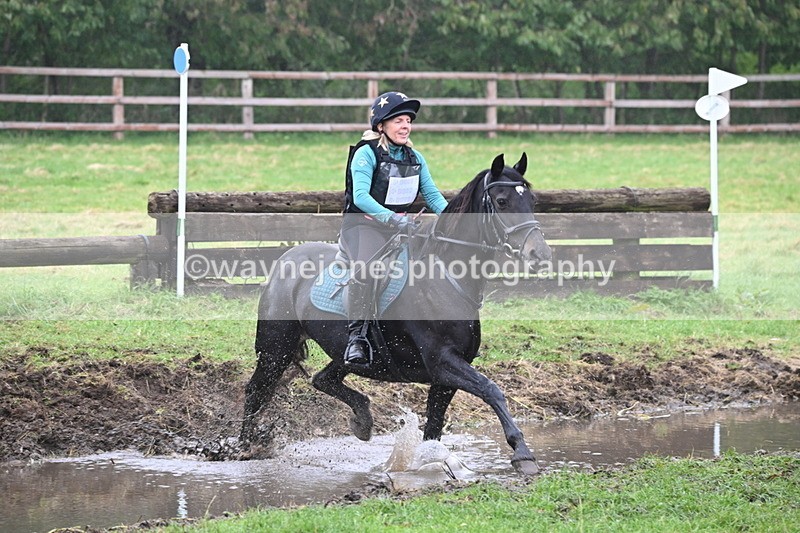 WJ6_9573 - Time at Photographer 14:46 to 14:57