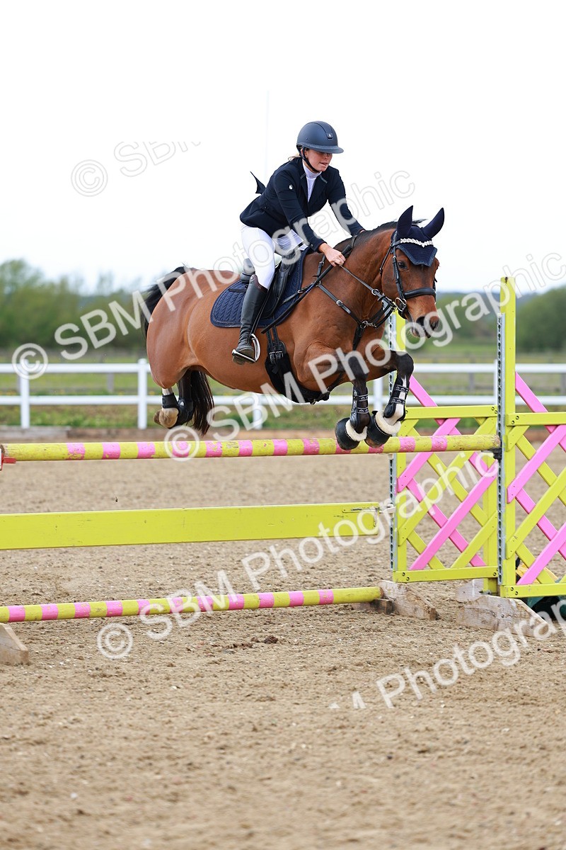 SBM_002393 - Class 10 - Senior Newcomers - 1.10m