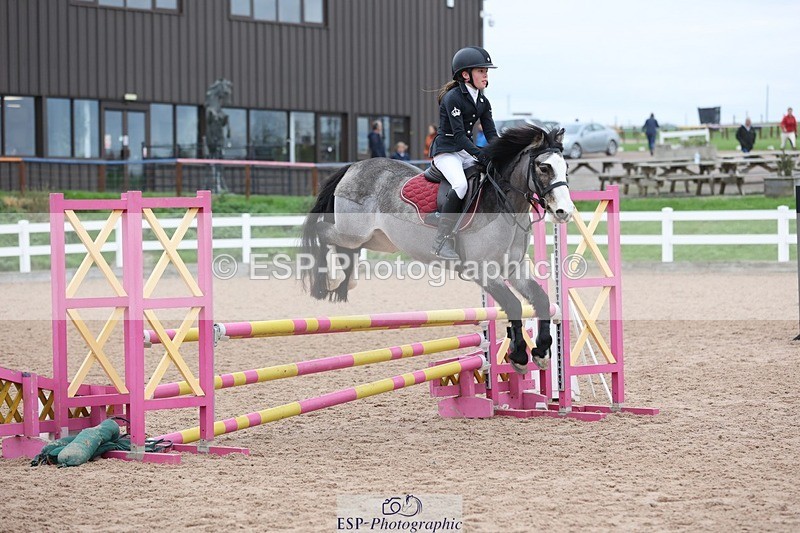 241116X-100517-00722 - Cls 08 Pony Winter Nov Champs