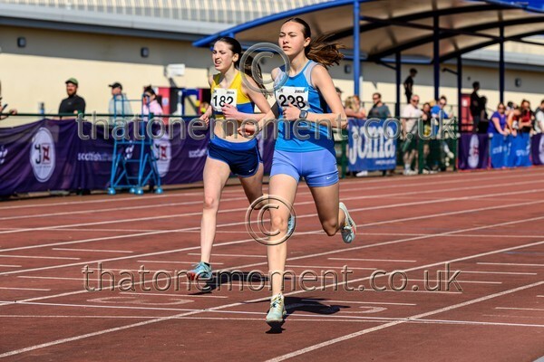 West25Sat-910954 - Track Female Set Two