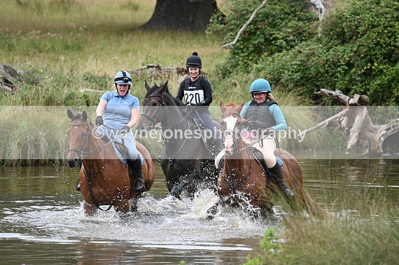 WJ7_3469 - Time at Water 12:15 to 12:50