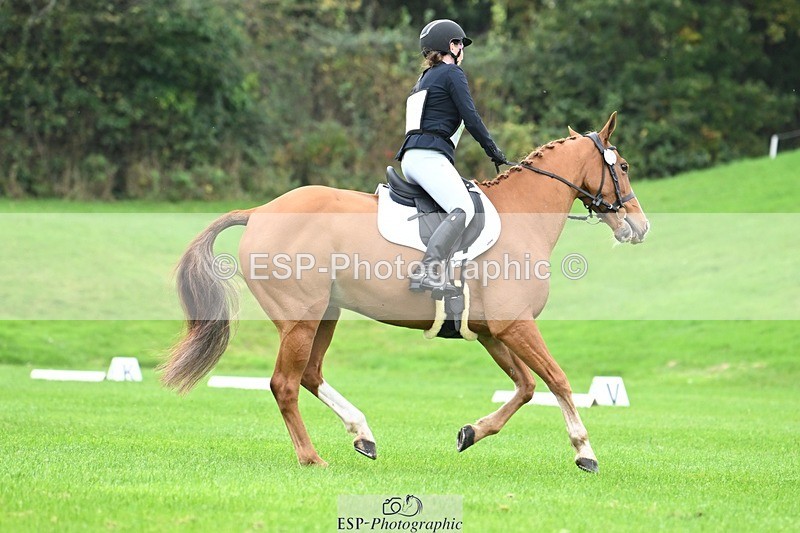 241024-100246-02910 - 405-Lucy.Strong-ON.PLANET.MARS