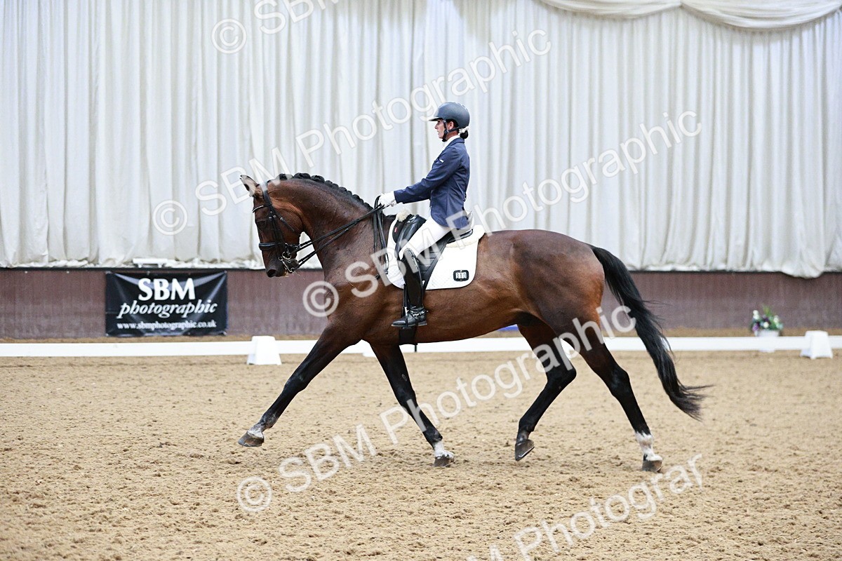 SBM_006600 - Class 16 - Advanced Medium 5 - 16.02-17.22