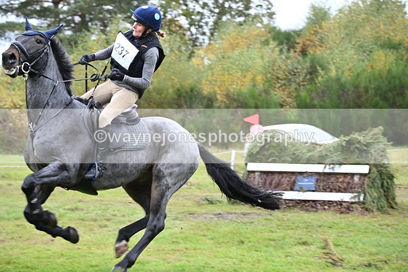 WJ6_3955 - 90cm Cam 1 Time 14:05 to 14:35