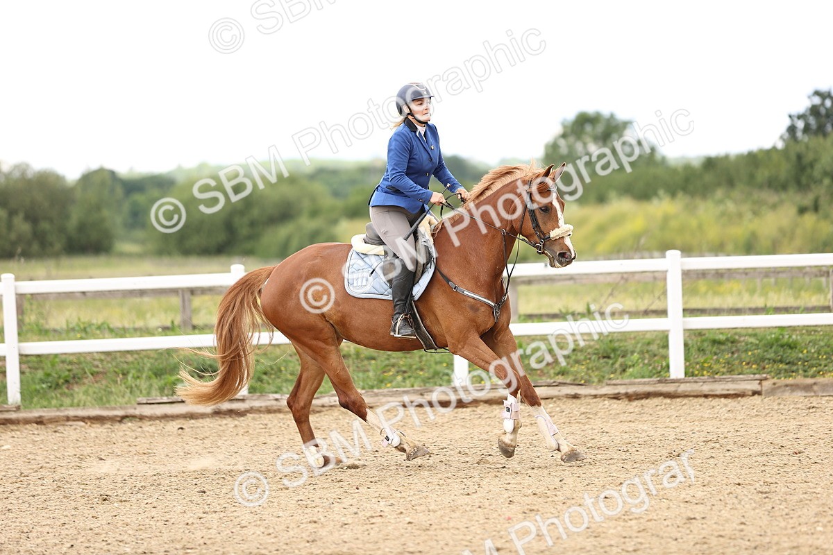 SBM_006103 - Class 16 - Senior British Novice - 90cm