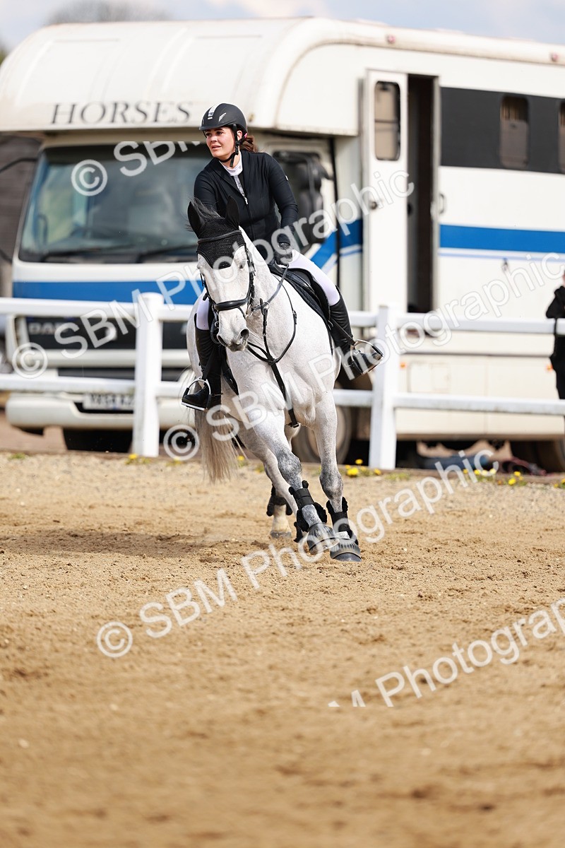 SBM_002141 - Class 4 - Senior Newcomers - 1.10m