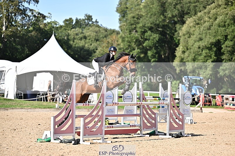 260906A-160835-04579 - Cls 24 Snr Foxhunter
