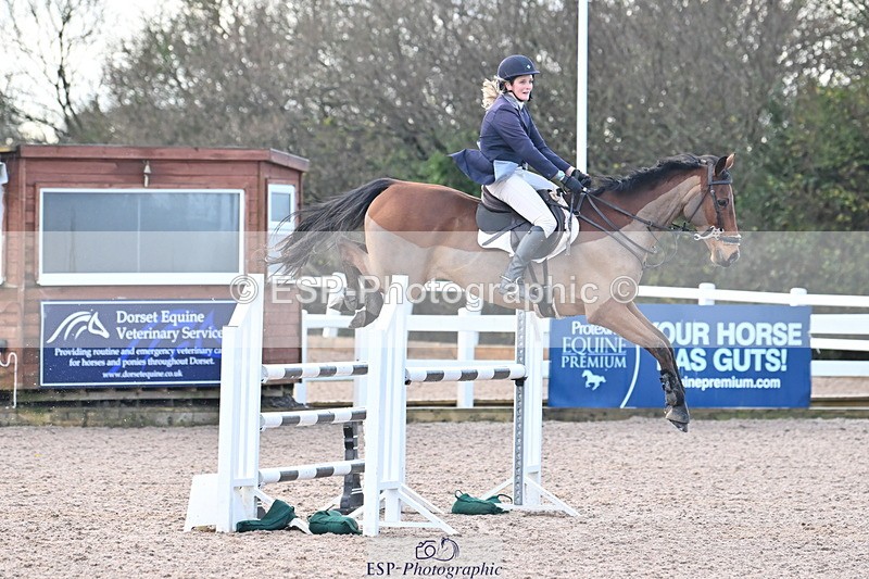 231210A-123127-02452 - Cls 19 Snr 1.05m Open