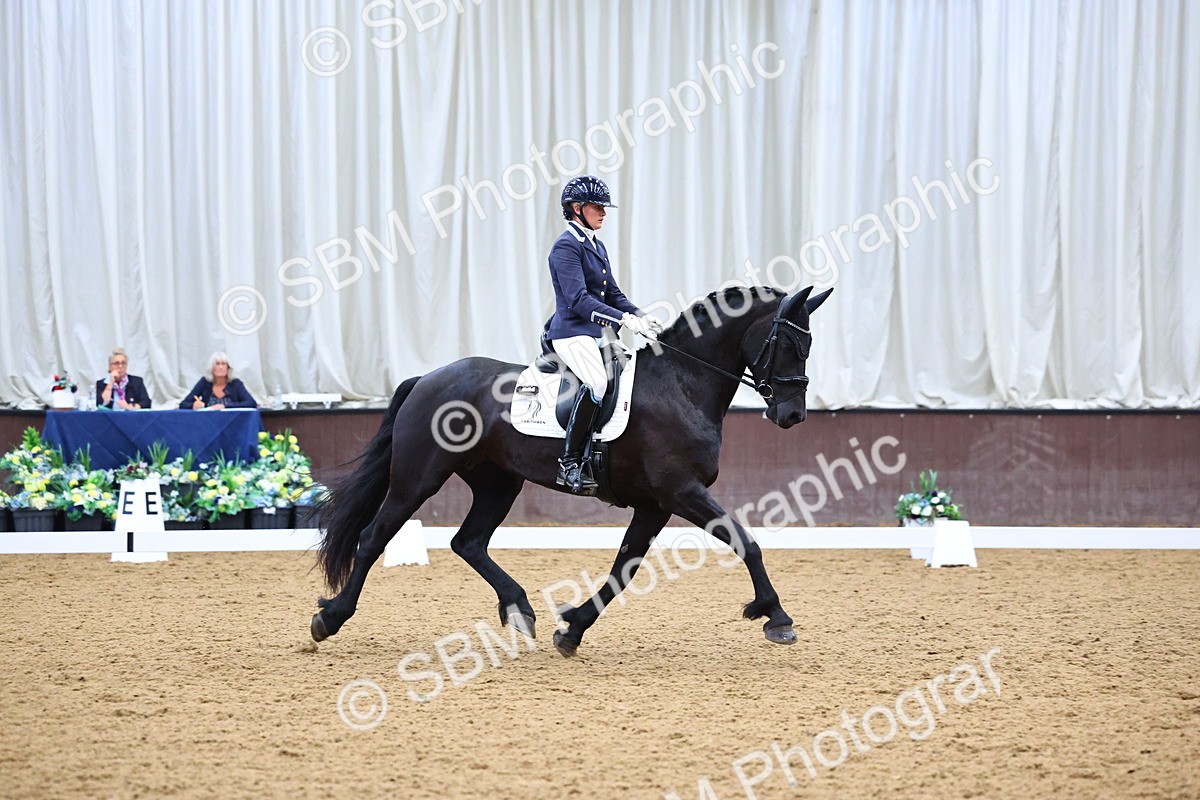 SBM_006592 - Class 5 - novice 6 - 12.04-13.07